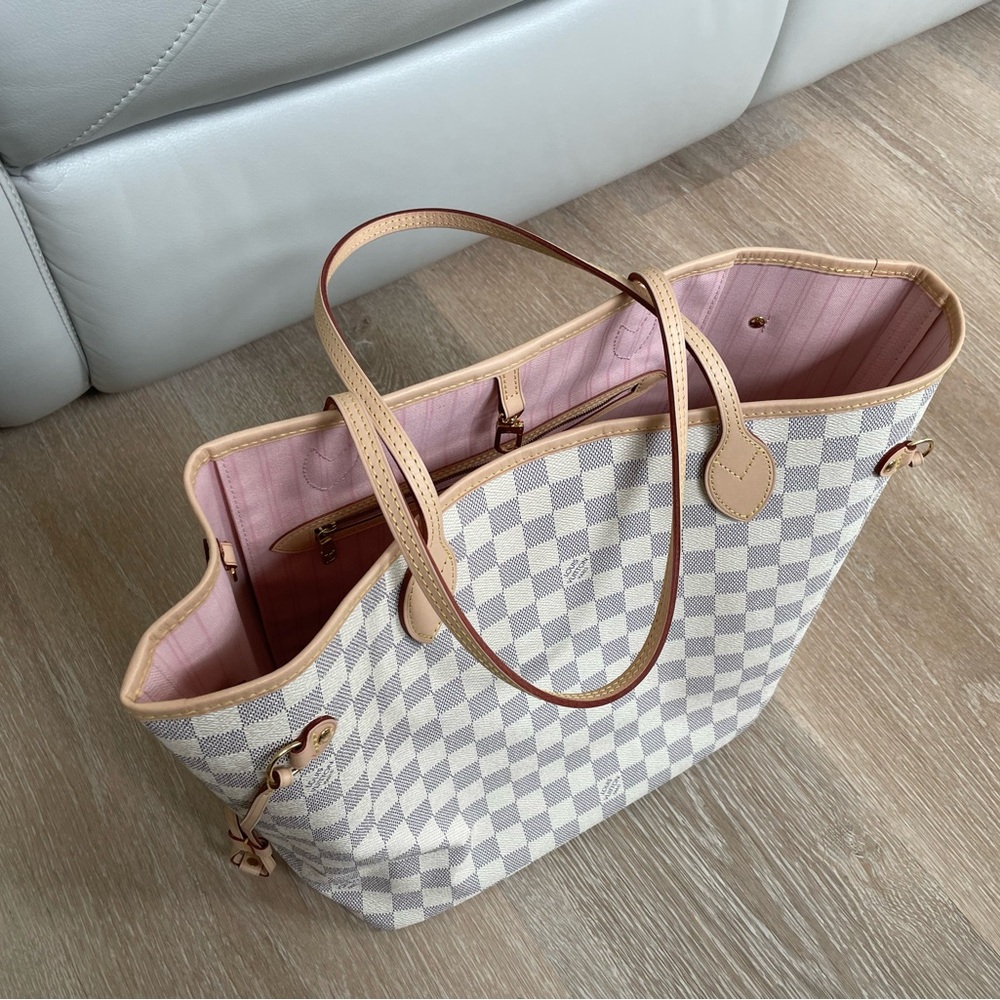 Authentic Louis Vuitton Neverfull MM Azur Rose Ballerine Tote Bag - Picture 4 of 9